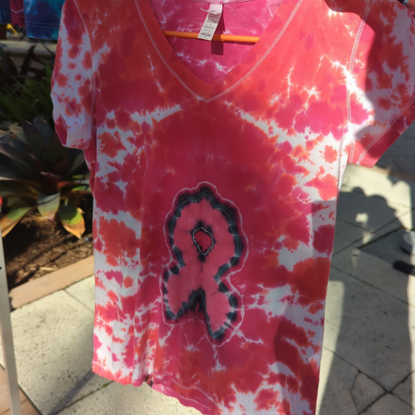 Hand Dyed Art Women's large Slim Fit "Breast Cancer Awareness"