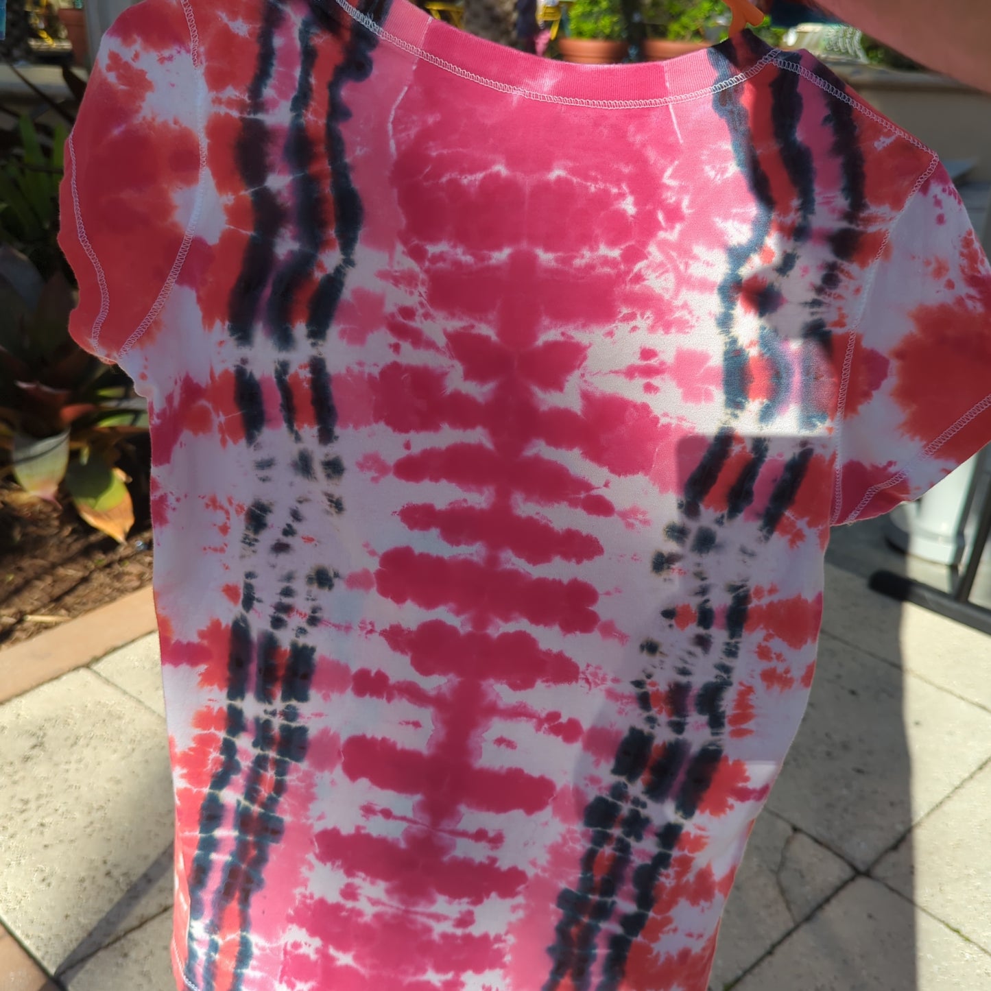 Hand Dyed Art Women's large Slim Fit "Breast Cancer Awareness"