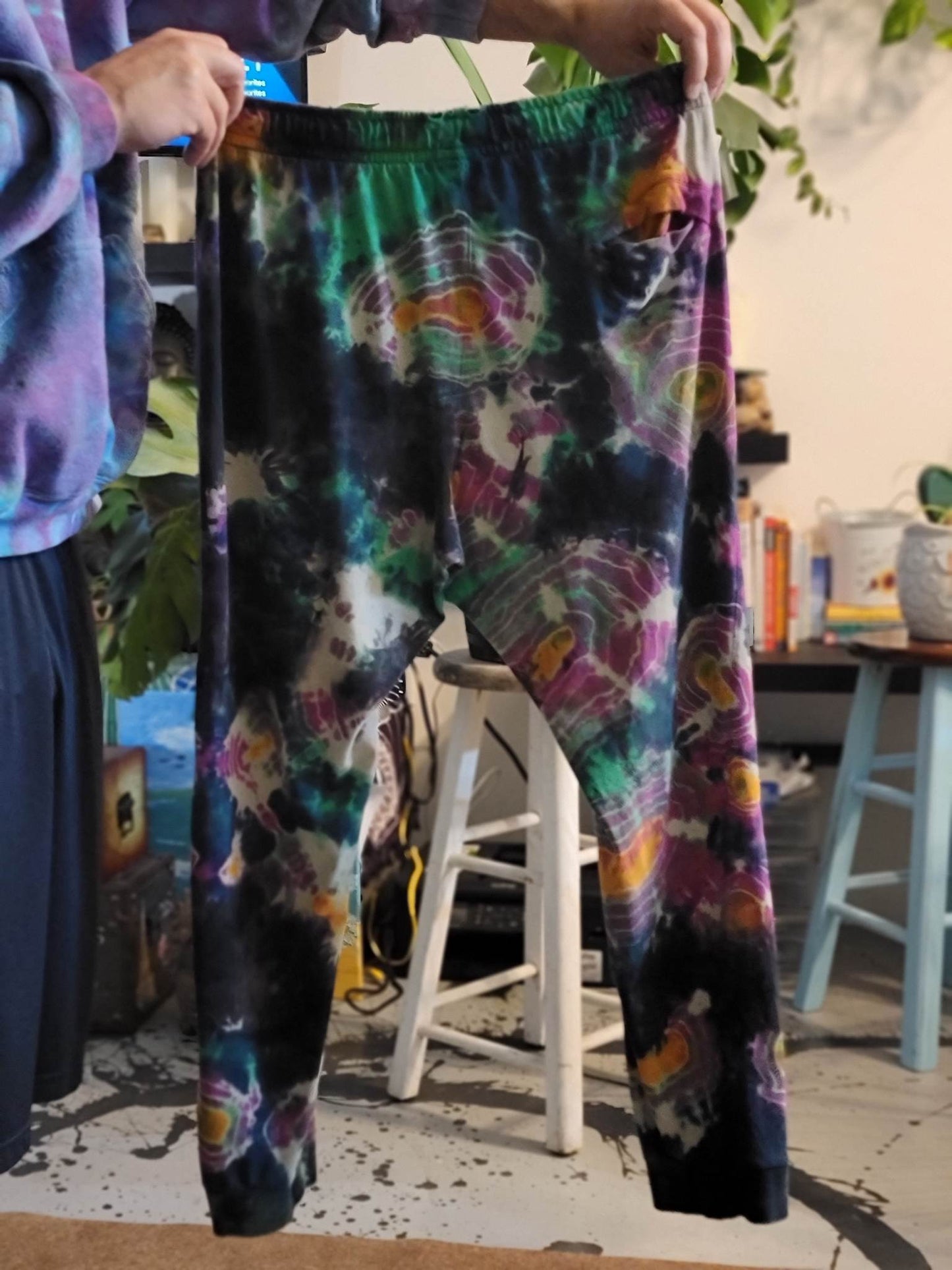 Hand dyed art Nike mens reverse dye size Large